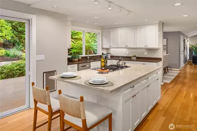 7803 89th Place SE, Mercer Island, WA 98040 - Photo 9