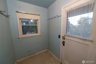 40 NW B St, College Place, WA 99324 - Photo 9