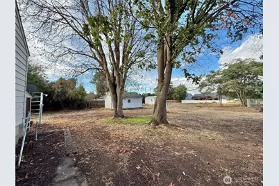 40 NW B Street, College Place, WA 99324 - Photo 3