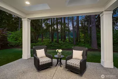 2025 211th Avenue NE, Sammamish, WA 98074 - Photo 19