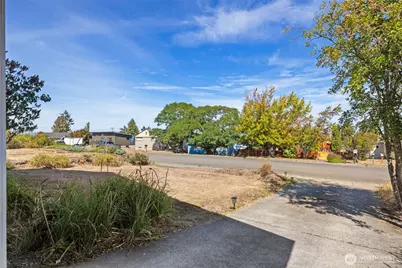 1616 W 7th Street, Port Angeles, WA 98363 - Photo 37
