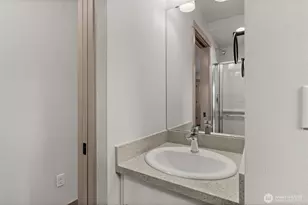 939 E 61st St, Tacoma, WA 98404 - Photo 19