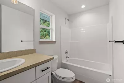 939 E 61st Street, Tacoma, WA 98404 - Photo 29