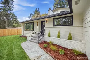 4702 Waller Rd E, Tacoma, WA 98443 - Photo 3