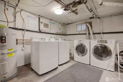 632 13th Avenue E #12, Seattle, WA 98112 - Photo 19