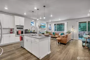 17908 123rd St E, Bonney Lake, WA 98391 - Photo 5