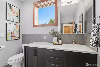 826 30th Avenue, Seattle, WA 98122 - Photo 23