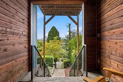 826 30th Avenue, Seattle, WA 98122 - Photo 37