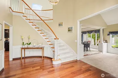 16657 SE 49th Street, Bellevue, WA 98006 - Photo 3