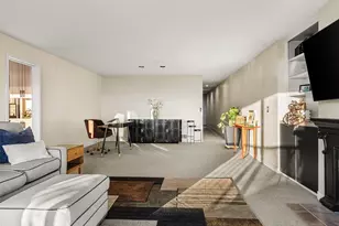 601 W Mercer Pl, Seattle, WA 98119 - Photo 11