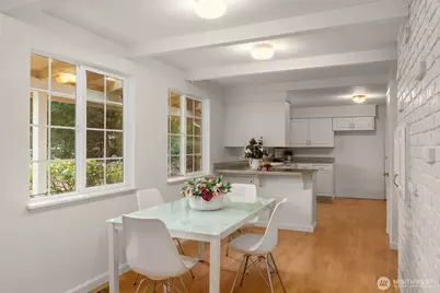 6005 121st Avenue SE, Bellevue, WA 98006 - Photo 5