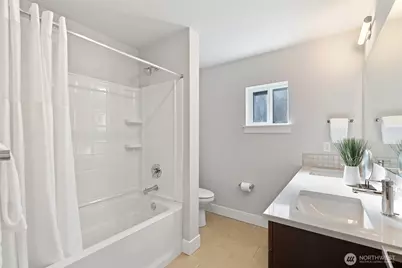 17802 1st Avenue W, Bothell, WA 98012 - Photo 19