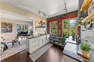 5810 Cowen Pl NE, Seattle, WA 98105 - Photo 13