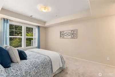 4535 Providence Point Place SE #102, Issaquah, WA 98029 - Photo 25