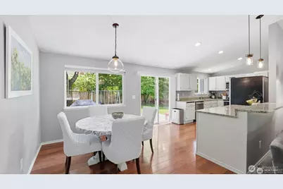17333 160th Avenue SE, Renton, WA 98058 - Photo 11