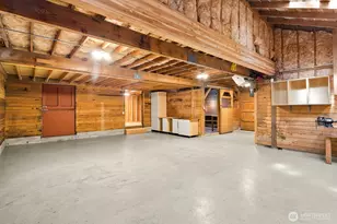 13605 NE 48th Pl, Bellevue, WA 98005 - Photo 27