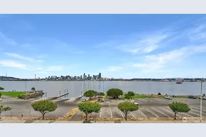 1301 Harbor Ave SW #308, Seattle, WA 98116 - Photo 3
