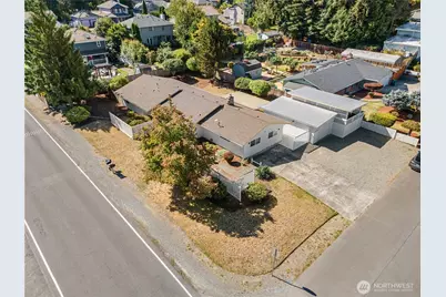 2104 SE 7th Street, Puyallup, WA 98372 - Photo 3