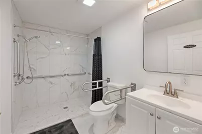 2104 SE 7th Street, Puyallup, WA 98372 - Photo 11