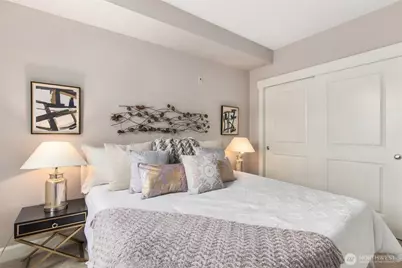 1880 25th Avenue NE #312, Issaquah, WA 98029 - Photo 13