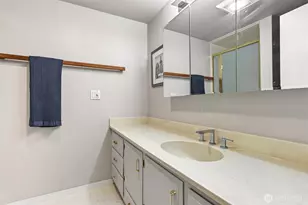 610 Wheeler St, Seattle, WA 98109 - Photo 29