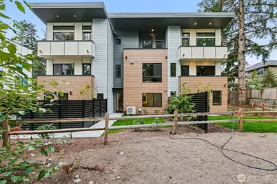 19218 77th Court NE #102, Kenmore, WA 98028 - Photo 3