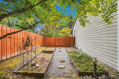 23560 Brixton Place, Poulsbo, WA 98370 - Photo 35