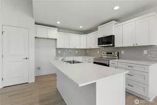 321 N Lessor Loop, Moses Lake, WA 98837 - Photo 11