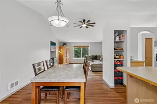 12130 Rainbow Dr, Arlington, WA 98223 - Photo 9