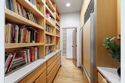 11044 NE Boulder Place, Bainbridge Island, WA 98110 - Photo 9