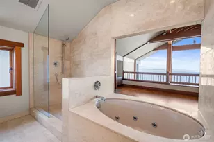 3103 Alki Ave SW, Seattle, WA 98116 - Photo 21