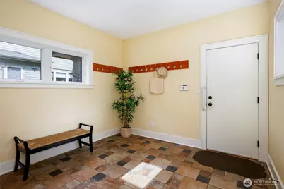 11715 4th Avenue NW, Seattle, WA 98177 - Photo 19