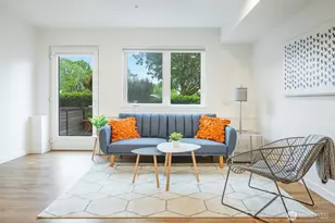 750 11th Ave E, Seattle, WA 98102 - Photo 3
