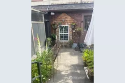 610 N Stadium Way, Tacoma, WA 98403 - Photo 7