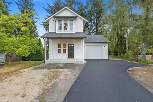817 Olympic Blvd, Everett, WA 98203 - Photo 1
