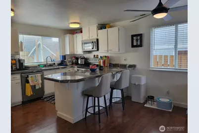 1604 Arvon Avenue, Bremerton, WA 98312 - Photo 3