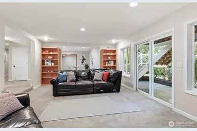 6105 128th Street SW, Mukilteo, WA 98275 - Photo 33