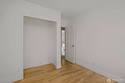 6339 21st Avenue SW, Seattle, WA 98106 - Photo 27