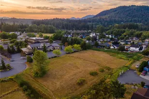 2010 Little Mountain Ln, Mount Vernon, WA 98274 - Photo 1
