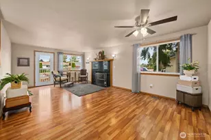4984 31st St NE, Tacoma, WA 98422 - Photo 5