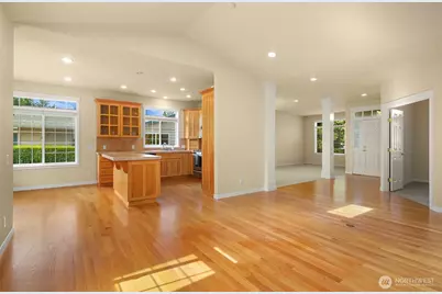 8310 214th Place SW, Edmonds, WA 98026 - Photo 9