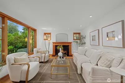 7723 33rd Ave NE, Seattle, WA 98115 - Photo 3