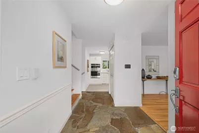 24211 88th Place W, Edmonds, WA 98026 - Photo 3