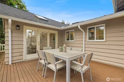 24211 88th Place W, Edmonds, WA 98026 - Photo 29