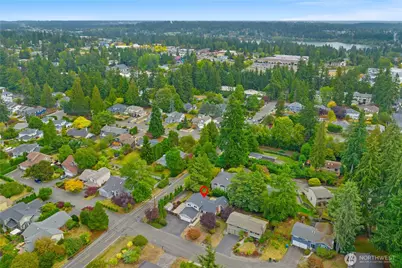 24211 88th Place W, Edmonds, WA 98026 - Photo 37