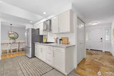 24211 88th Place W, Edmonds, WA 98026 - Photo 11