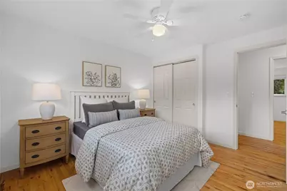 24211 88th Place W, Edmonds, WA 98026 - Photo 21