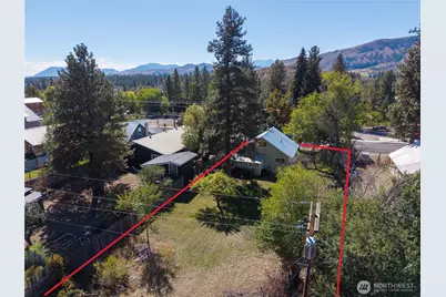 234 Castle Avenue, Winthrop, WA 98862 - Photo 33