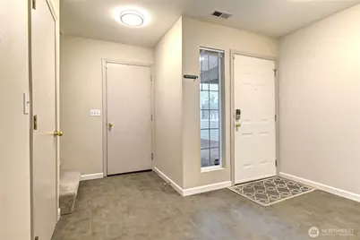 13700 56th Avenue SE, Everett, WA 98208 - Photo 3