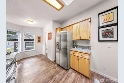7749 Shannon Way, Maple Falls, WA 98266 - Photo 7